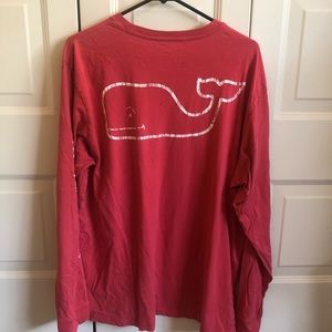 Long-Sleeve Vintage Whale Graphic Pocket T-Shirt